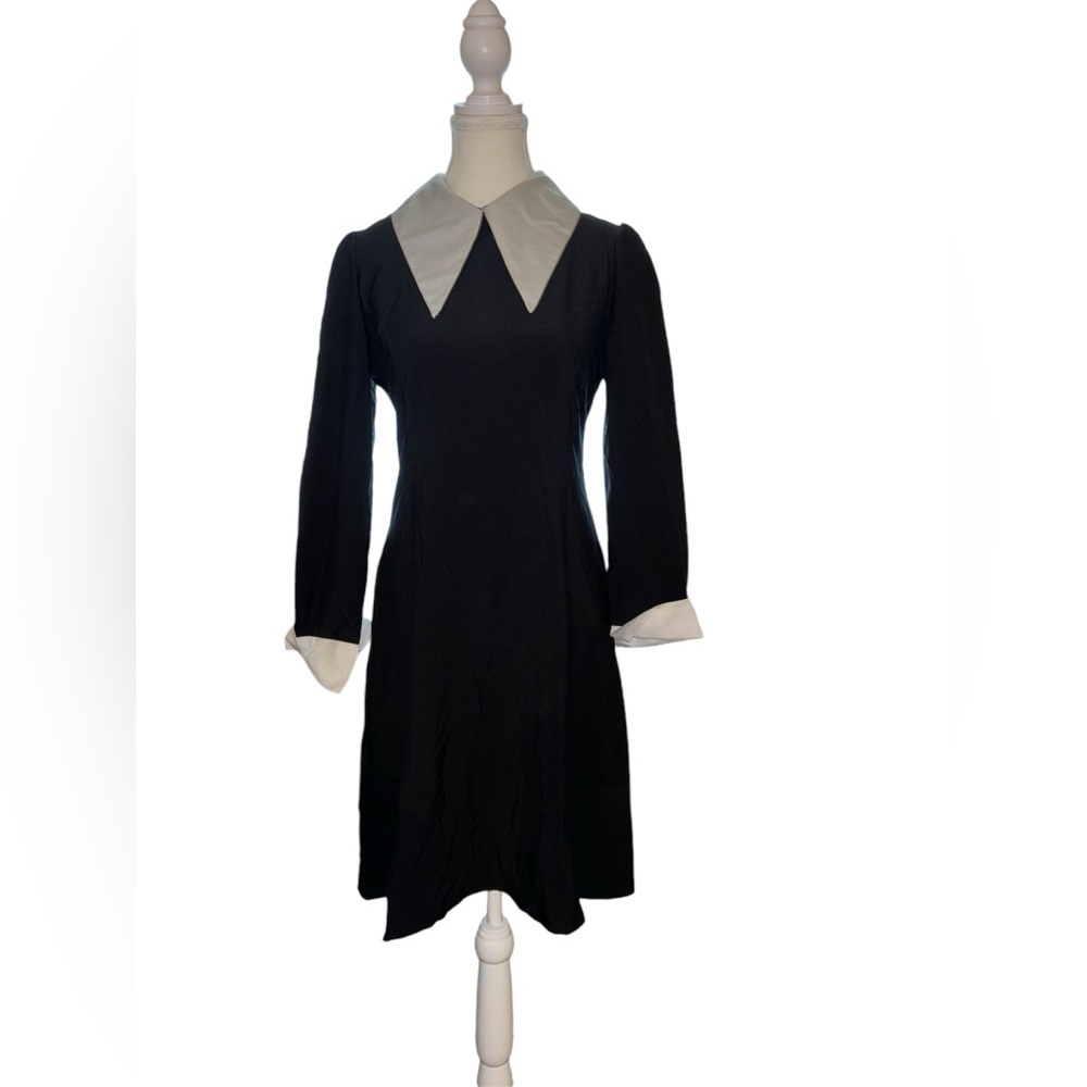 Elegant Black and White Long Sleeve Dress